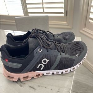 On Cloudflow Rock/ Rose WOMEN RUNNING SHOES